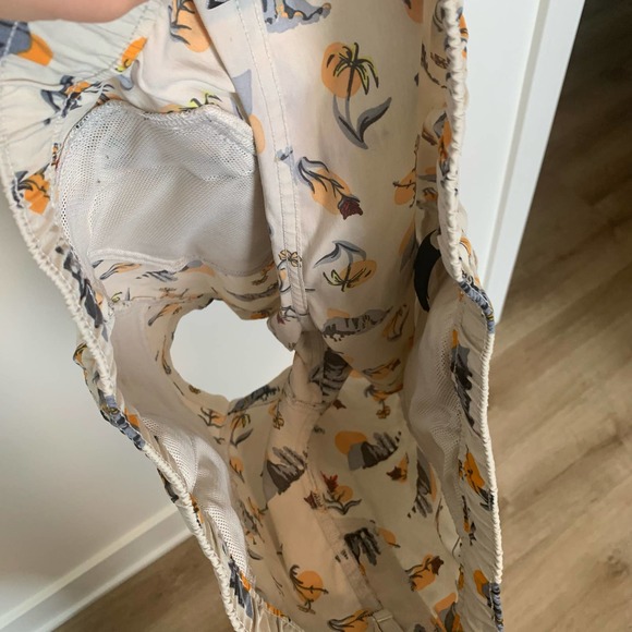 The North Face Mens Shorts Size XL Printed Casual Summer Beach Vacation - Picture 7 of 16